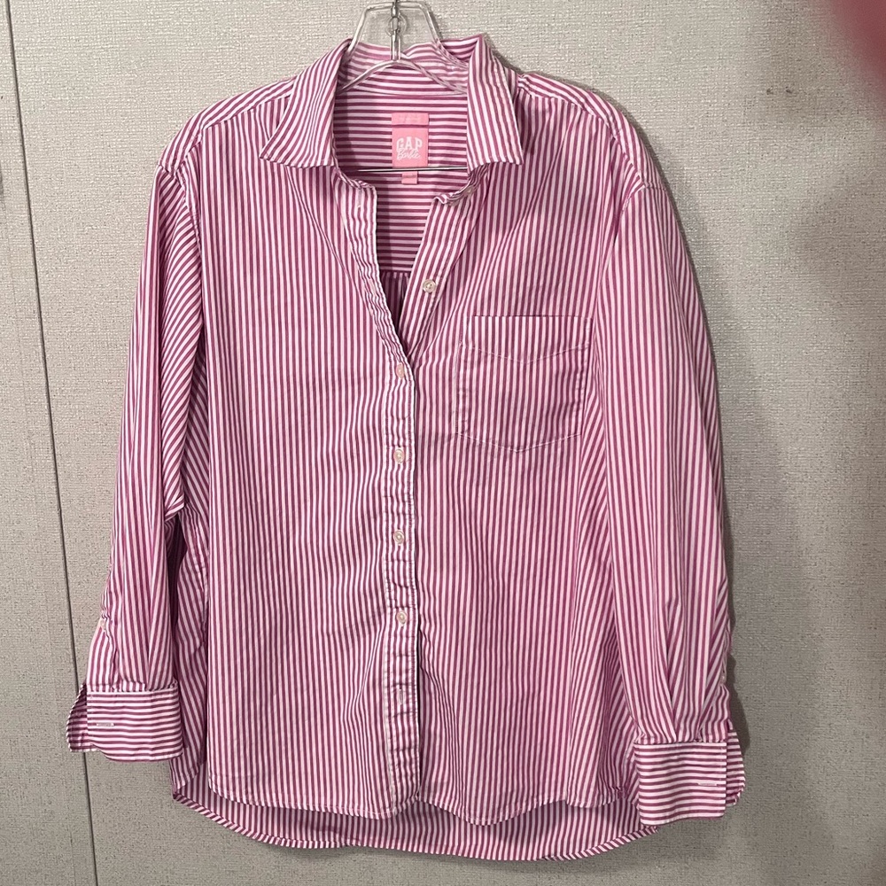 Gap × Barbie™ Adult Organic Cotton Stripe Big Shirt - Picture 4 of 8